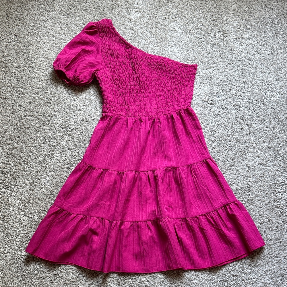 One-Shoulder Women’s Fuchsia Dress